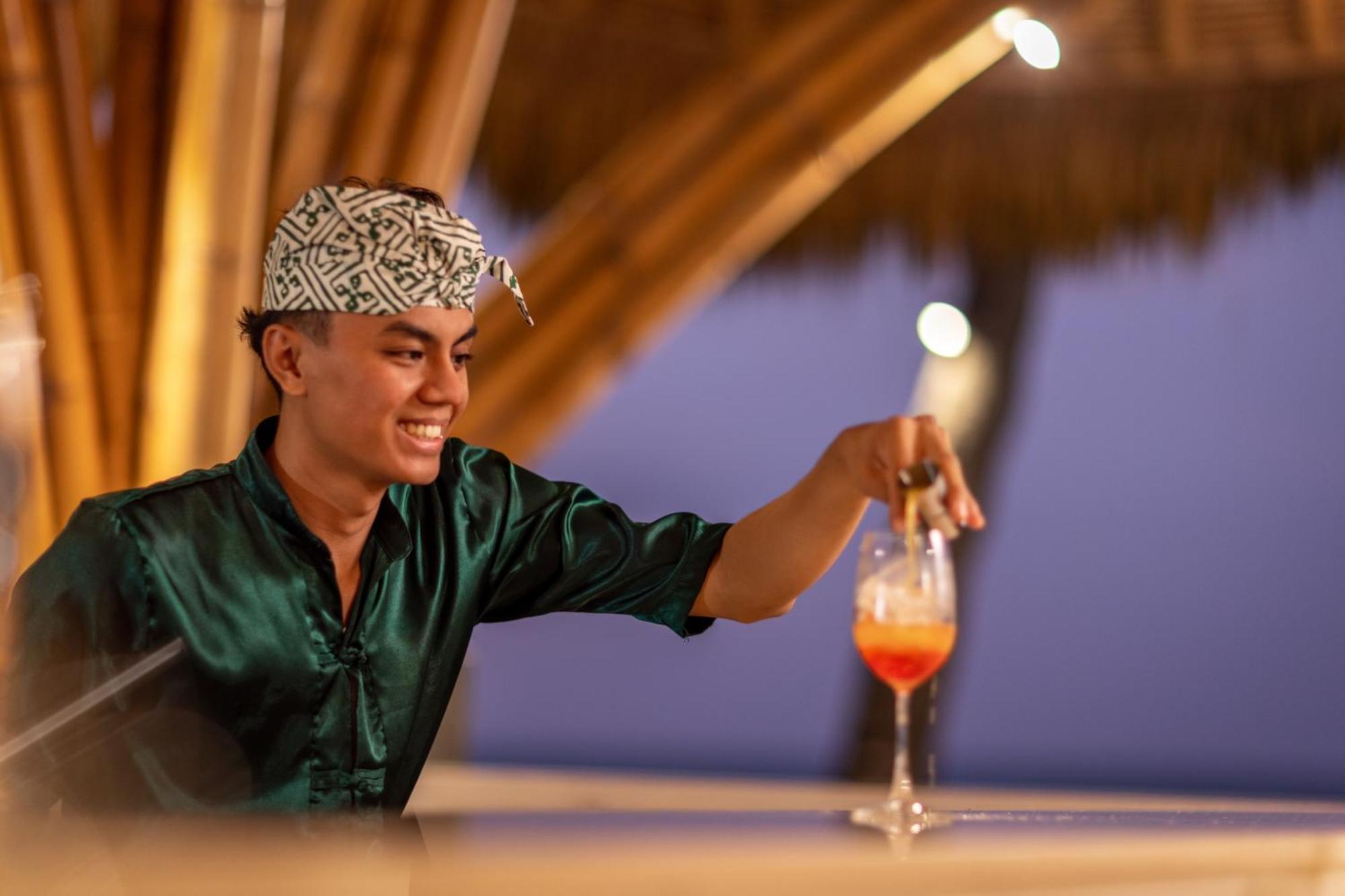 Semaya Beach Resort Tanglad Экстерьер фото