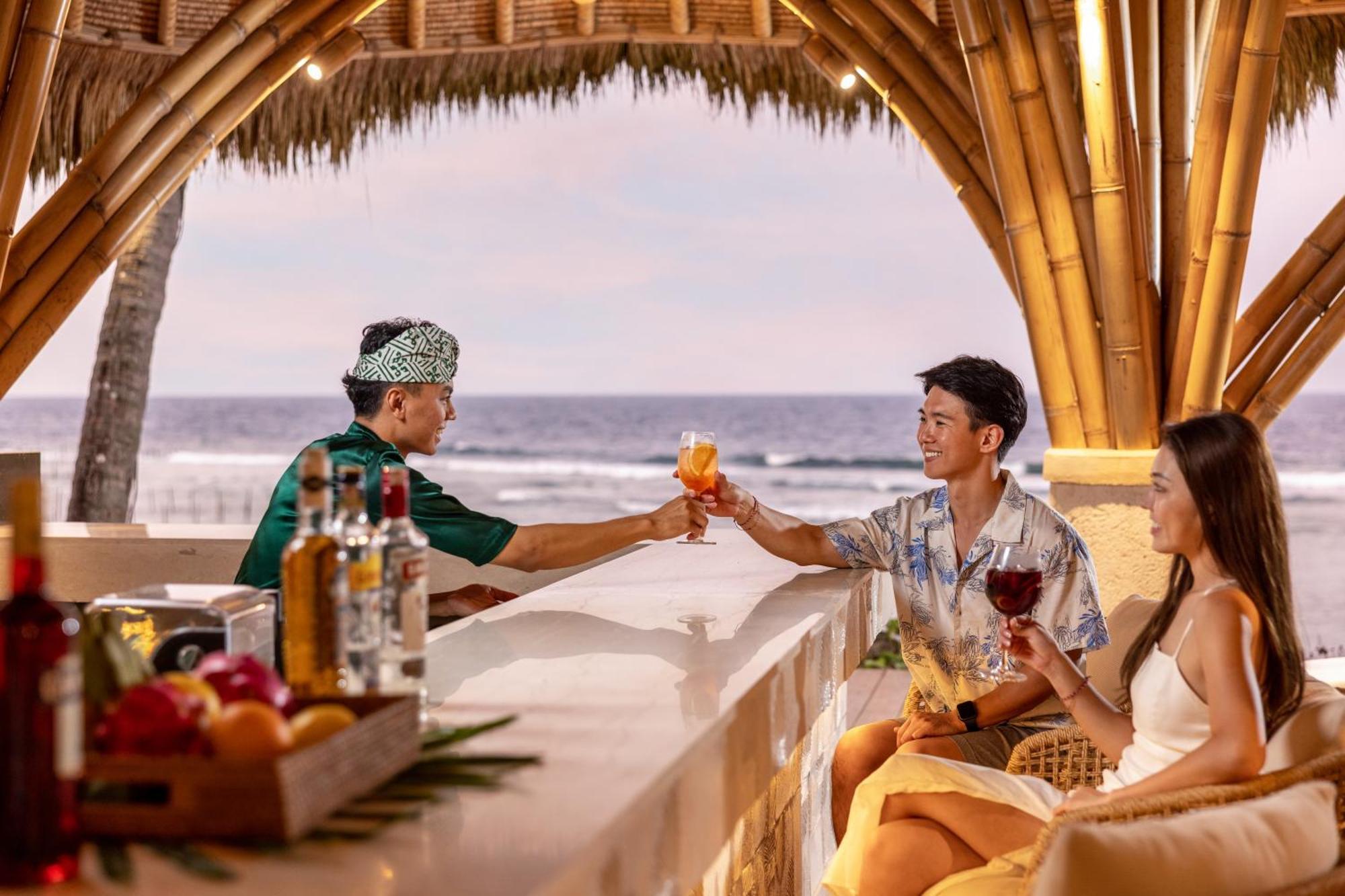 Semaya Beach Resort Tanglad Экстерьер фото